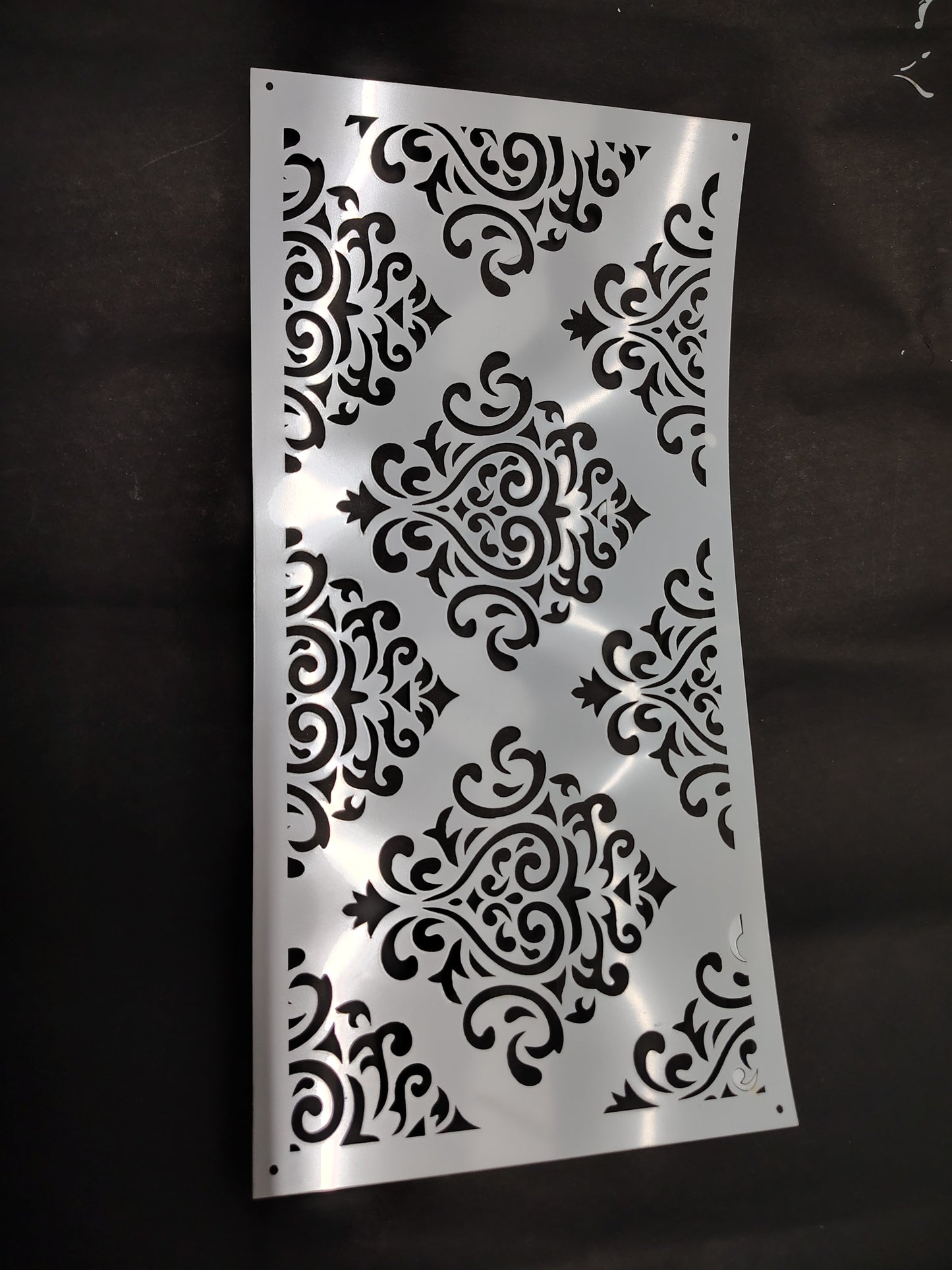 Stencil 24