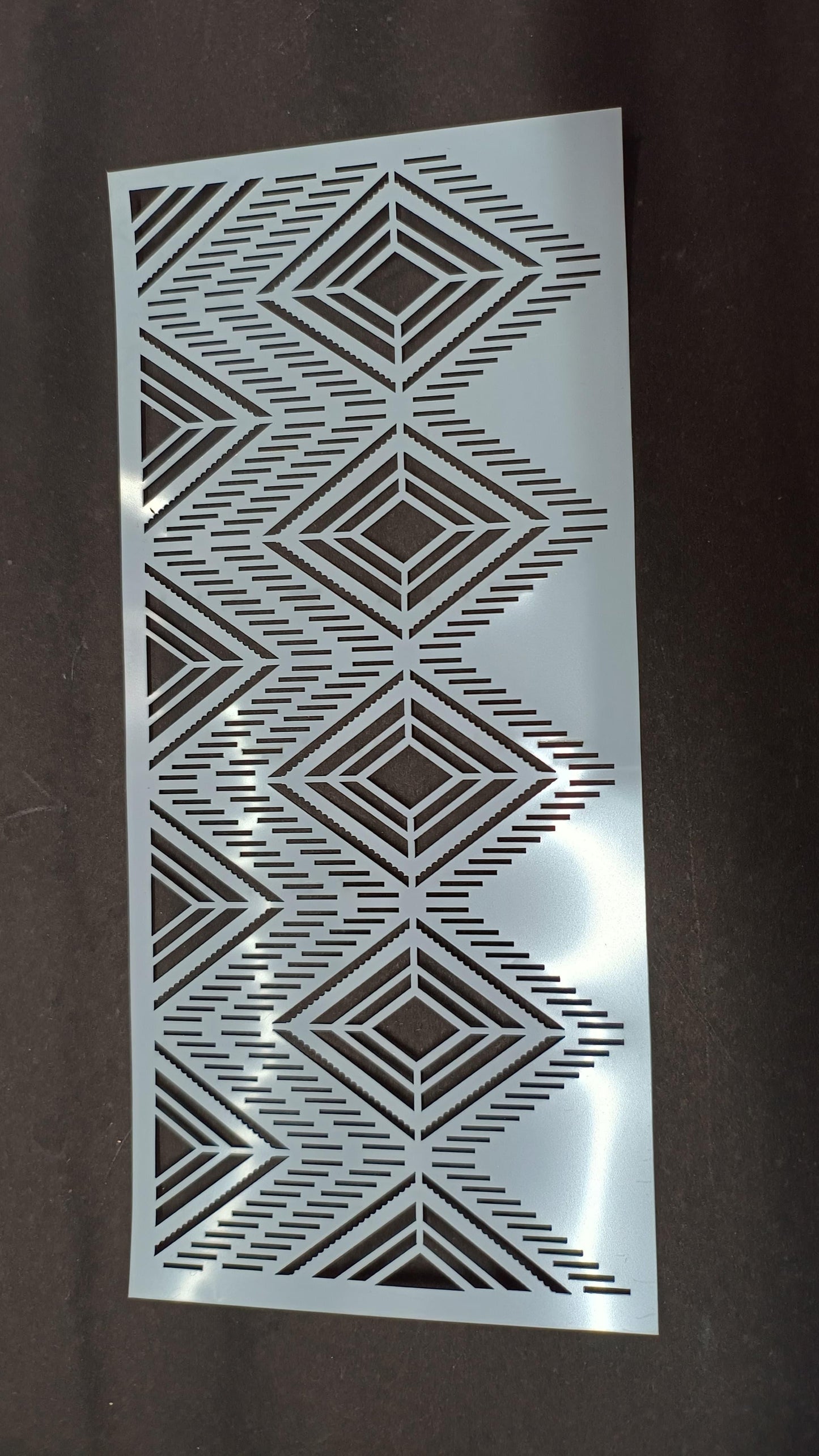 Diamond Stencil 1