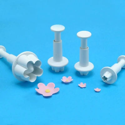 Flower Blossom Plunger Cutter.