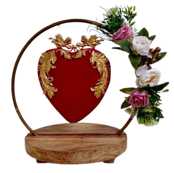 Hanging Heart Structure Cake Stand