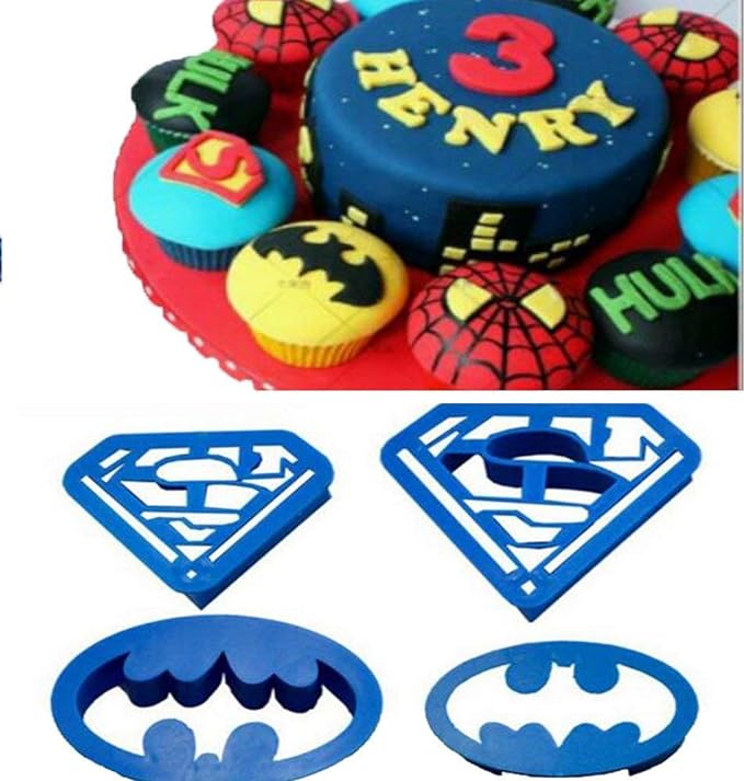 Superman & Batman Cutter Set