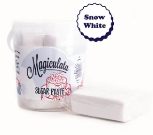 Magiculata® Fondant & Sugar Paste - Snow White