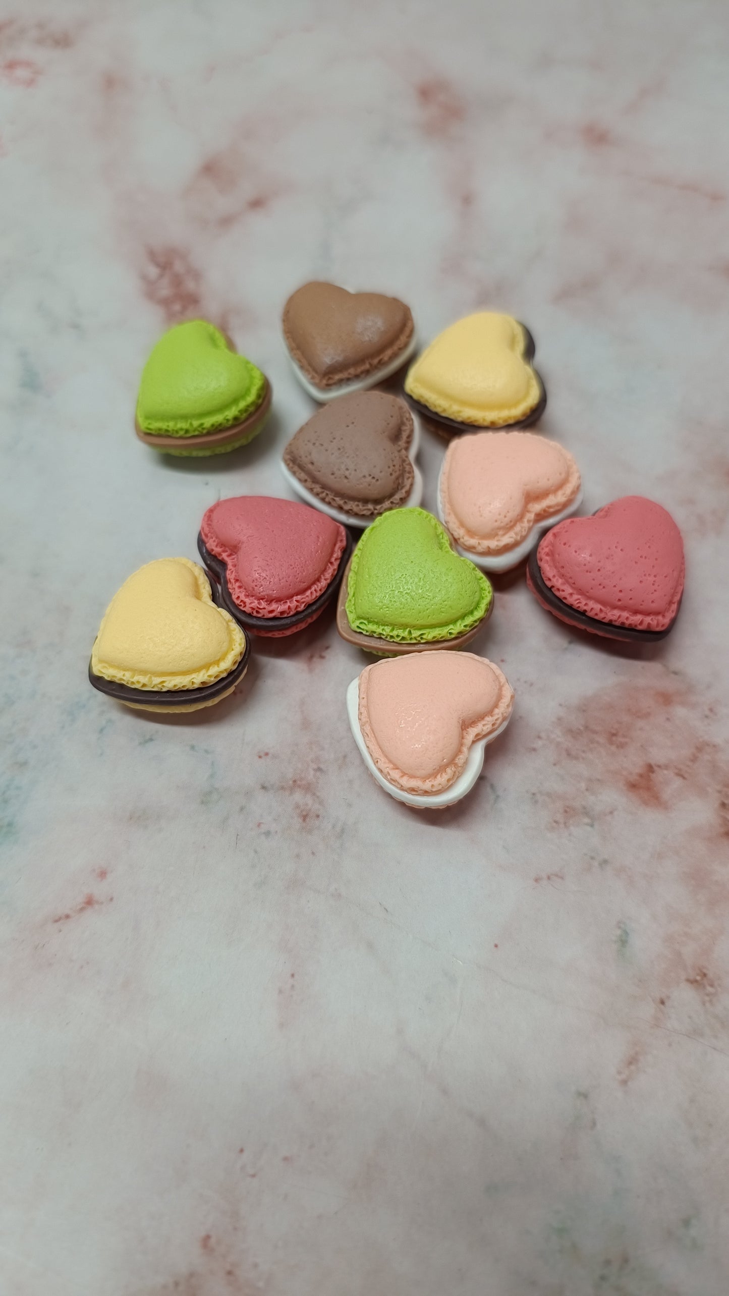 Miniature Heart Macrons (10 pieces).