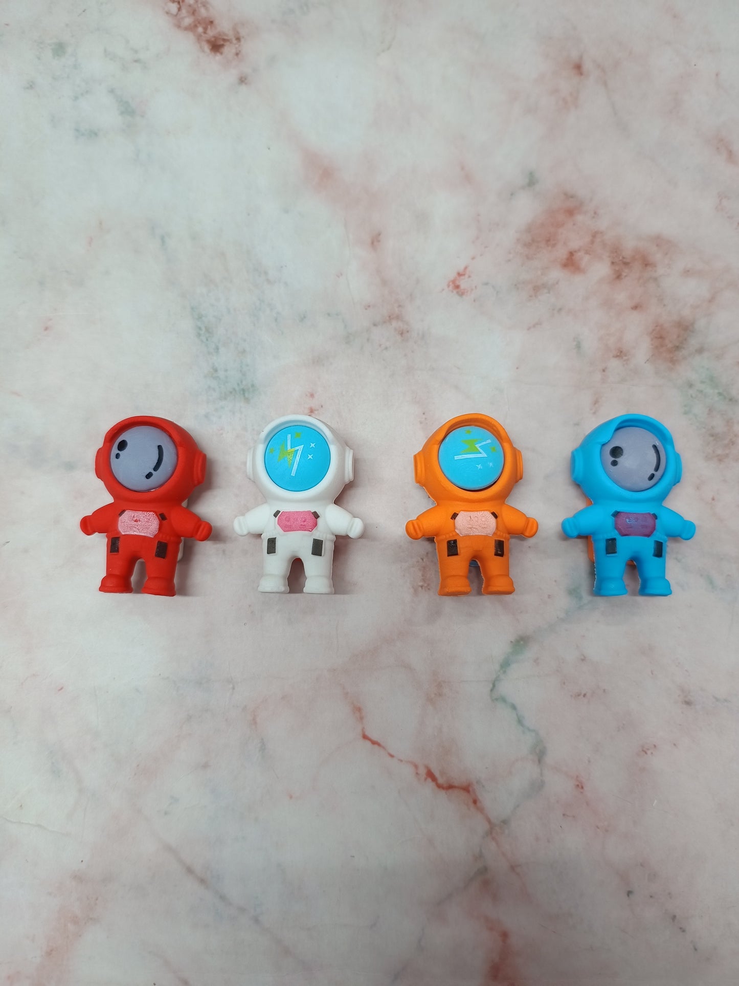 Astronaut Miniature 2.