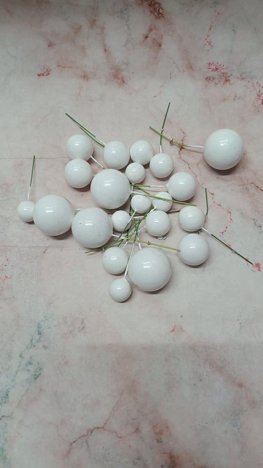 White Faux Ball ( 20 Pieces )