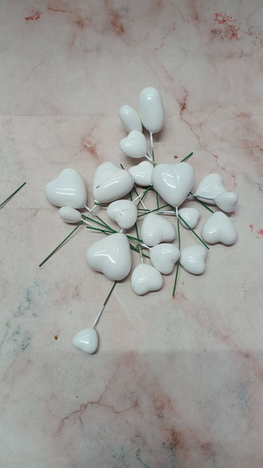 White Faux Heart ( 20 Pieces )