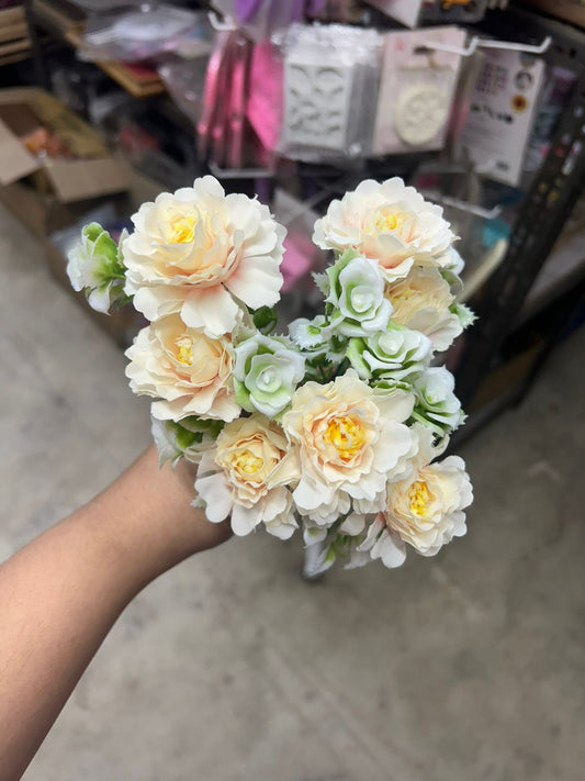 White and Peach Rose Bunch