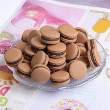 Miniature Macrons (10 pieces).